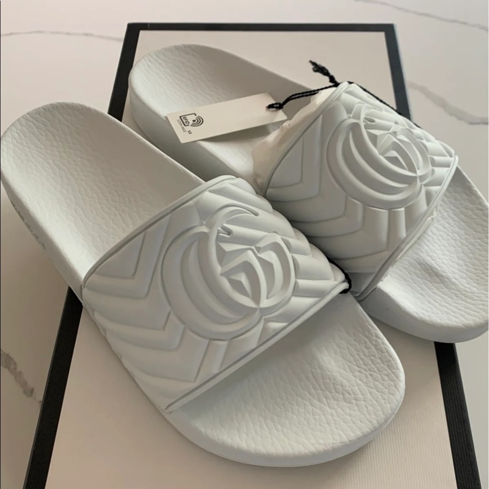 Gucci slides